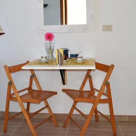 Studio Fur 2 Personen Ca 20 M In Moneglia, Italienische Riviera Italienische Westkuste *